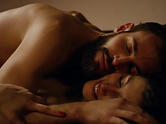 Adorable babe enjoyed a lot while her boyfriend was slowly penetrating her soaking wet pussy